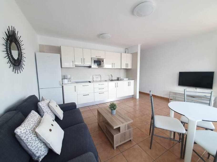 Costa Mathilda Apartment ティアス エクステリア 写真
